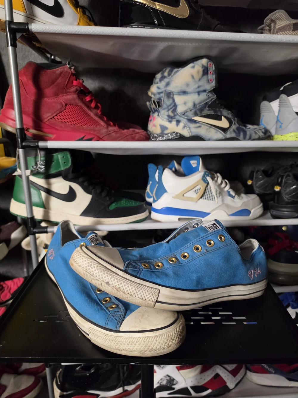 Converse low top